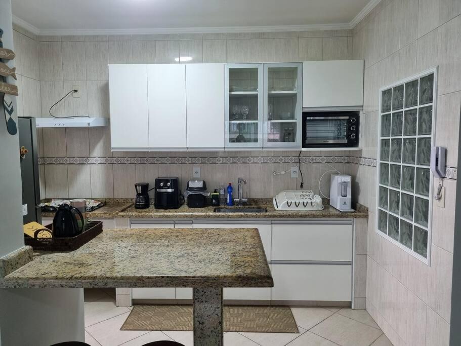 Apartamento Grand Beach - Praia Grande - 100M Da Praia - Amplo Ubatuba Exterior foto